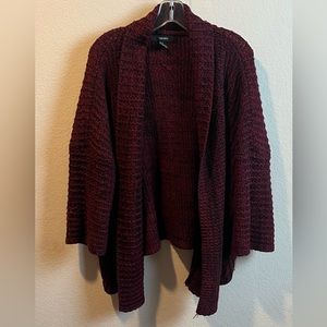 FOREVER 21 MAROON BLACK 3/4 SLEEVE OPEN DRAPE FRONT CARDIGAN SZ MED PREOWNED